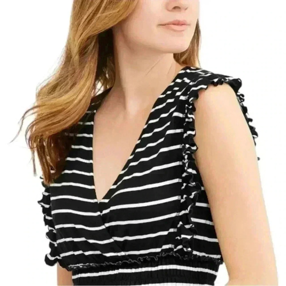 Time and Tru Women's Smock Waist Maxi Dress with Flutter Sleeves - Picture 10 of 10